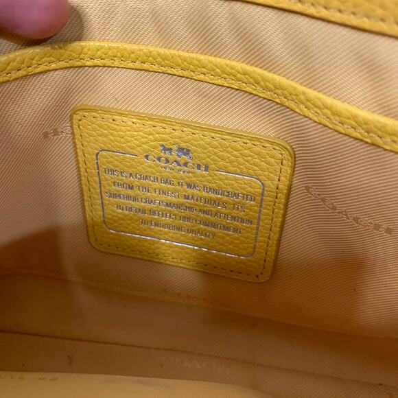 Coach Purse Small Crosstown Crossbody Bag in Yellow With Chain Detail & Turnlock - Picture 5 of 15